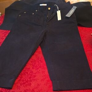 Women’s Navy Capri Jeans - Unknown Brand